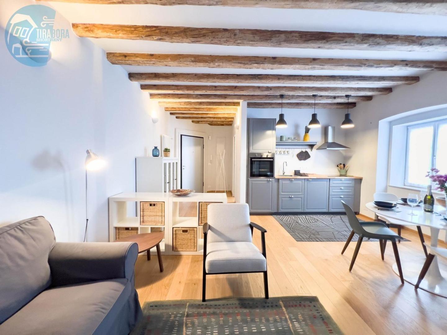 Apartamento Mazzini 9 Tirabora Short Rent Trieste Exterior foto