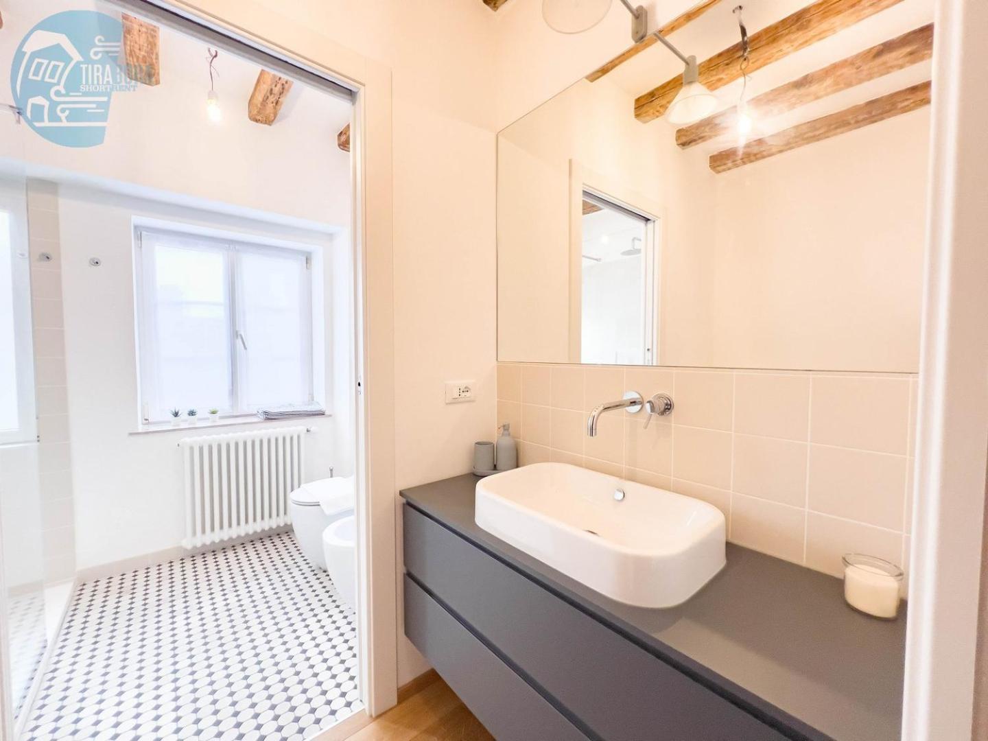 Apartamento Mazzini 9 Tirabora Short Rent Trieste Exterior foto